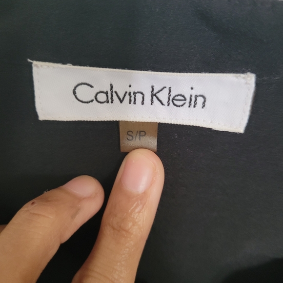 Calvin Klein Black button up size small - Picture 2 of 4